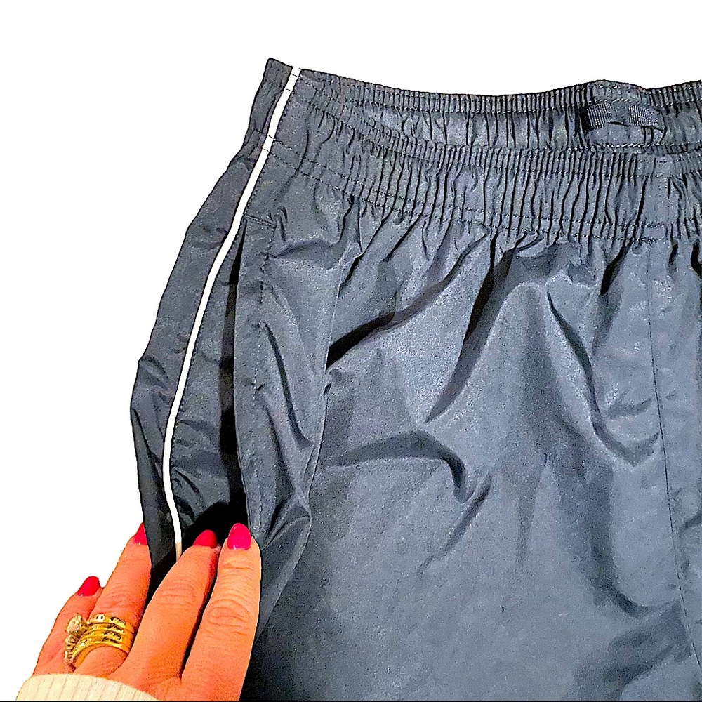 Lands' End Shorts Dark Blue Pull-On Elastic Waist Athletic Stripe Pockets Size M - Picture 5 of 7